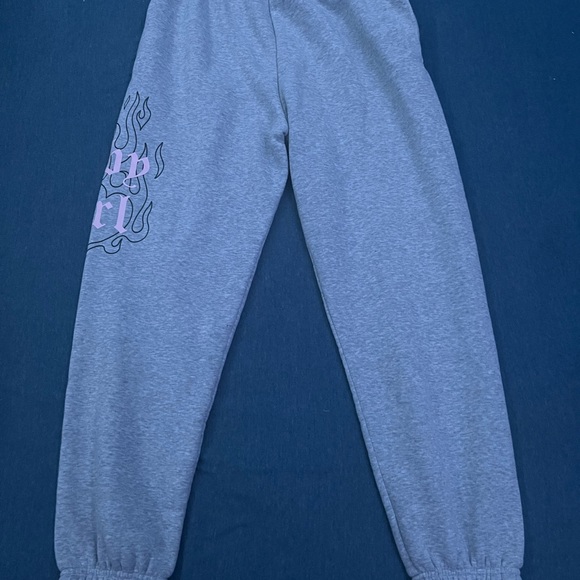 Pants - Picture 2 of 3